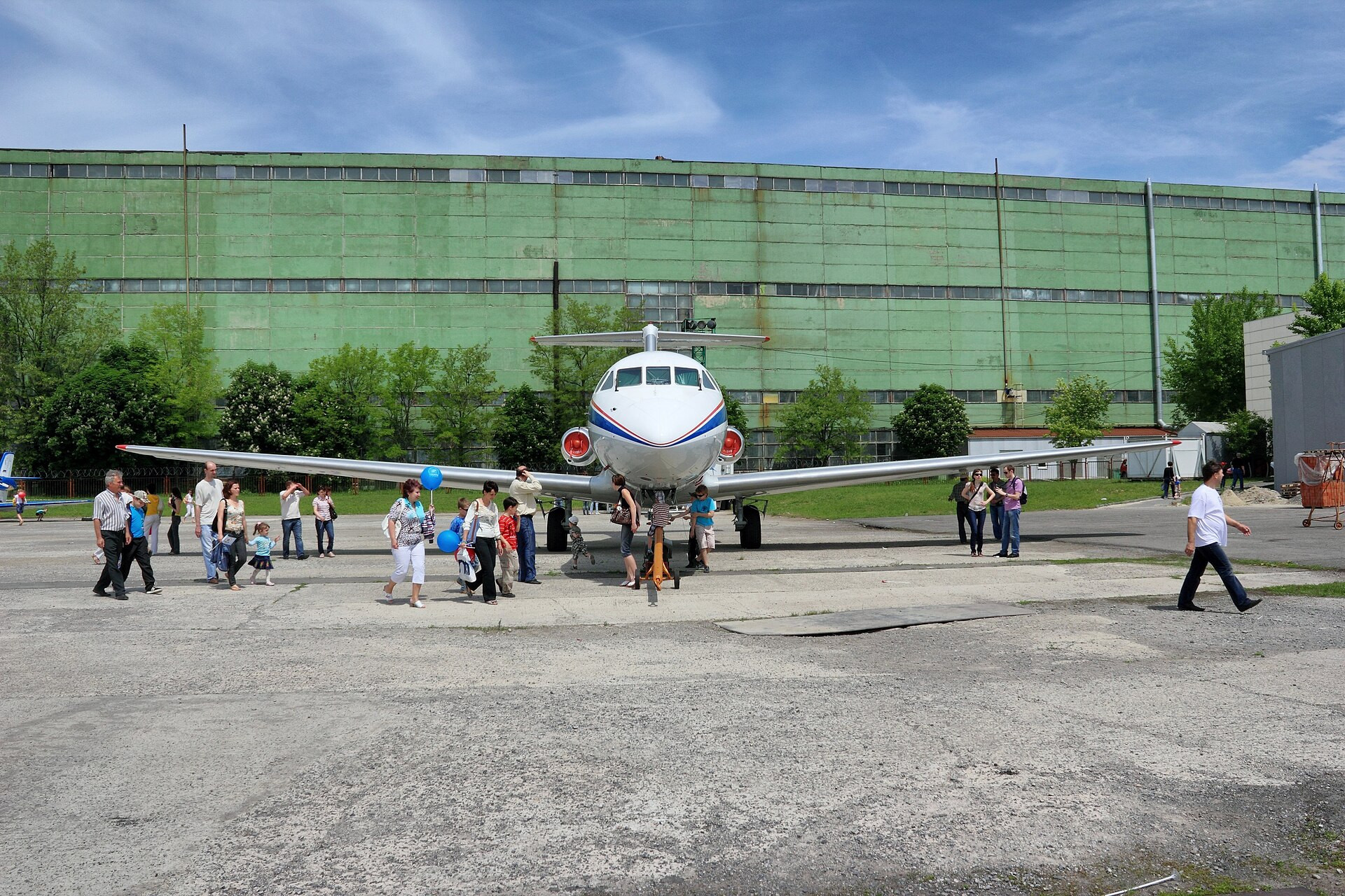 Аэропорт Taganrog Yuzhny Airport (Taganrog)